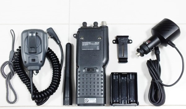 KENWOOD TH-78 デュアルバンド 144/430MHz スピーカーマイク付きの入札