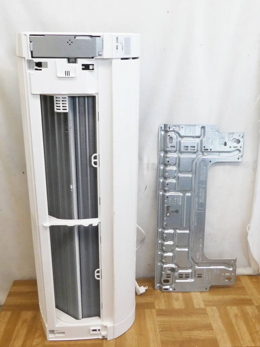 P215【手渡しOK】HITACHI 日立ルームエアコン 白くまくん RAS-AJ22K 2021年 訳あり中古　/5