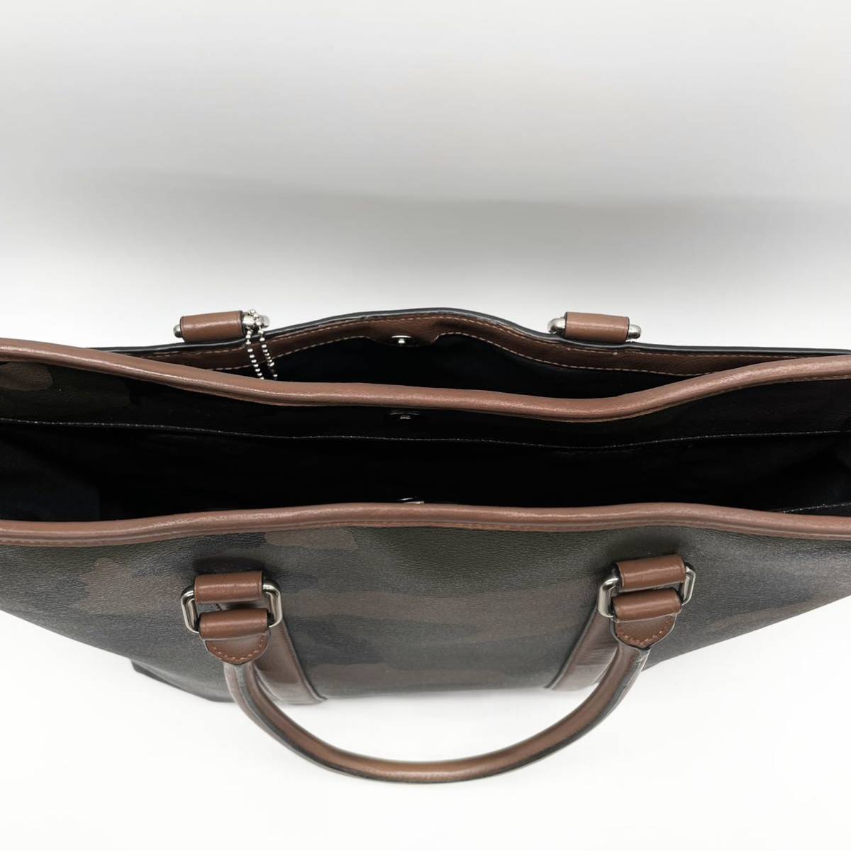 美品】COACH コーチ 2way トートバッグ グリーンカモフラージュ F55137 