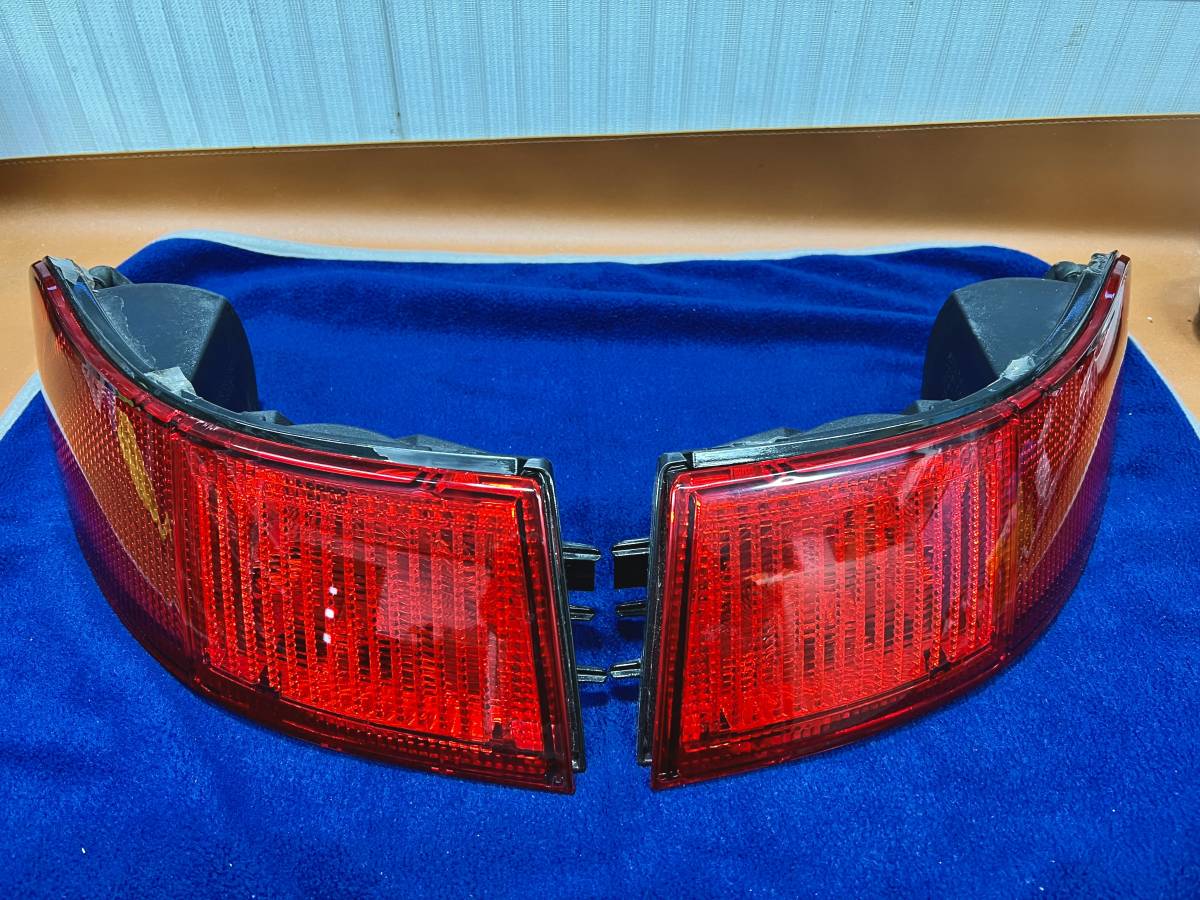 PORSCE ポルシェ911 993 OEM レッドテールライト テールランプ 左右  