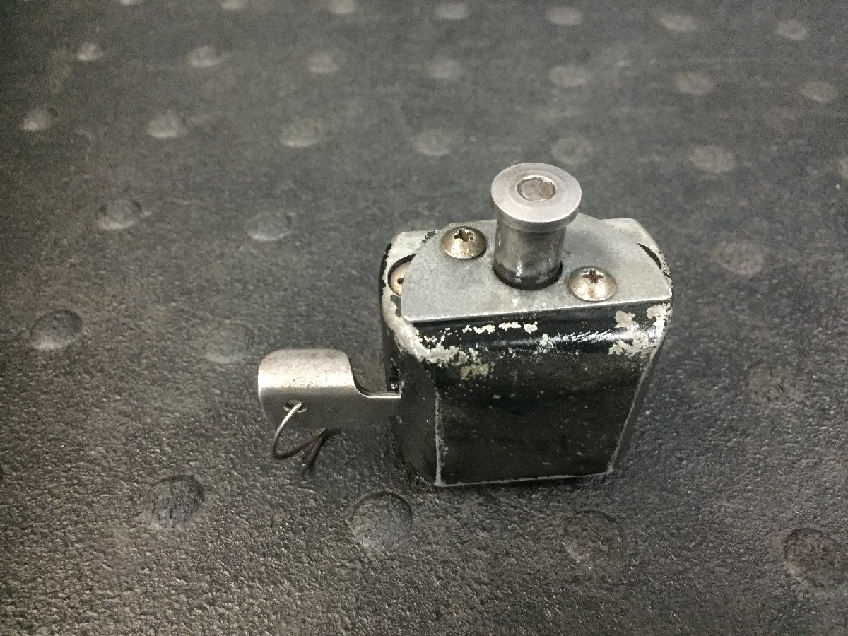 カワサキ W1S　実動ハンドルロック 鍵　NO.8　 (検索 W1F W1SA ダブル 650RS W3 スペシャル メグロ 絶版 1969年 kawasaki 実動車両より♪