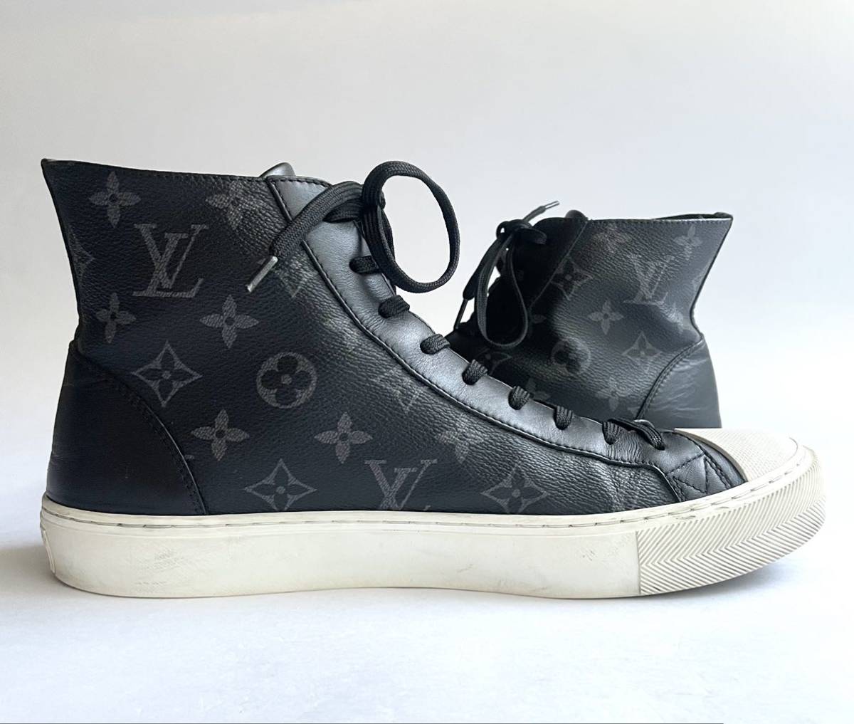 Louis Vuitton Paris NV1129 ルイヴィトン タトゥー ライン フローラル