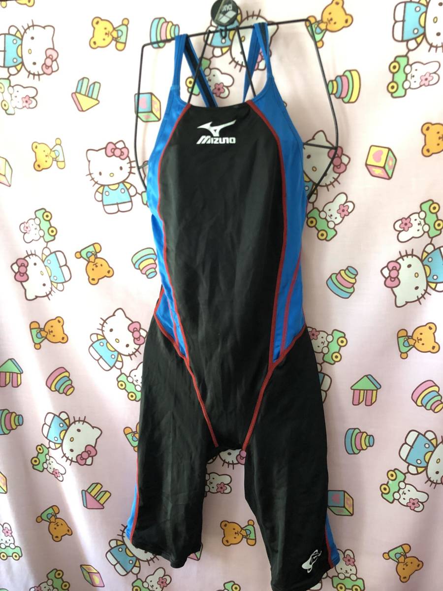 ミズノ競泳スパッツ型何かのマーク付きOサイズ