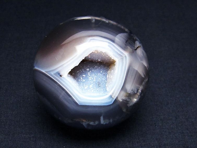 誠安◆超レア極品天然AAAAAアゲート笑口 丸玉 61mm [T610-12366]