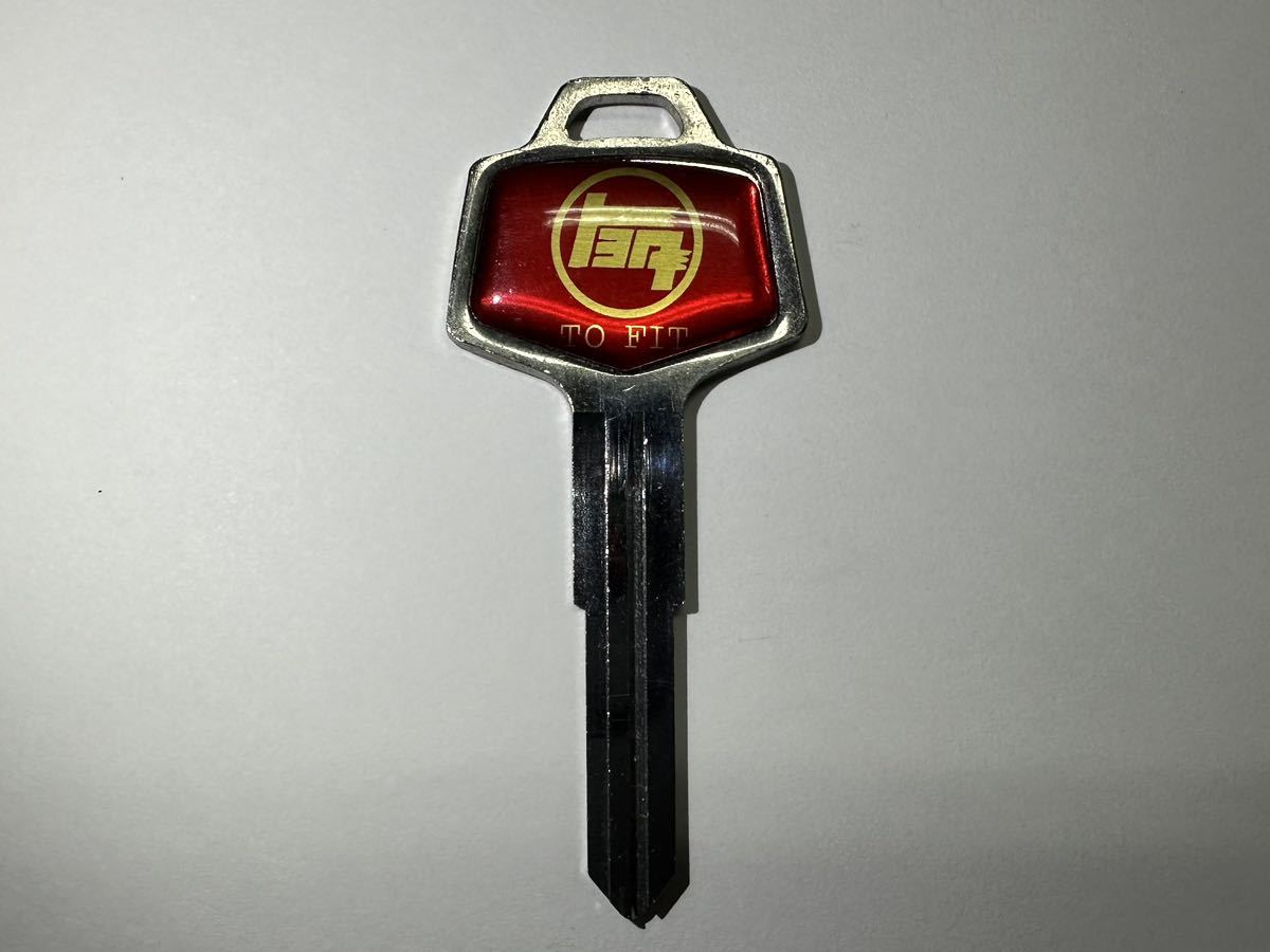 トヨタ TOYOTA ボンネットマスコット｜セルシオ⁄アリスト⁄レクサス 