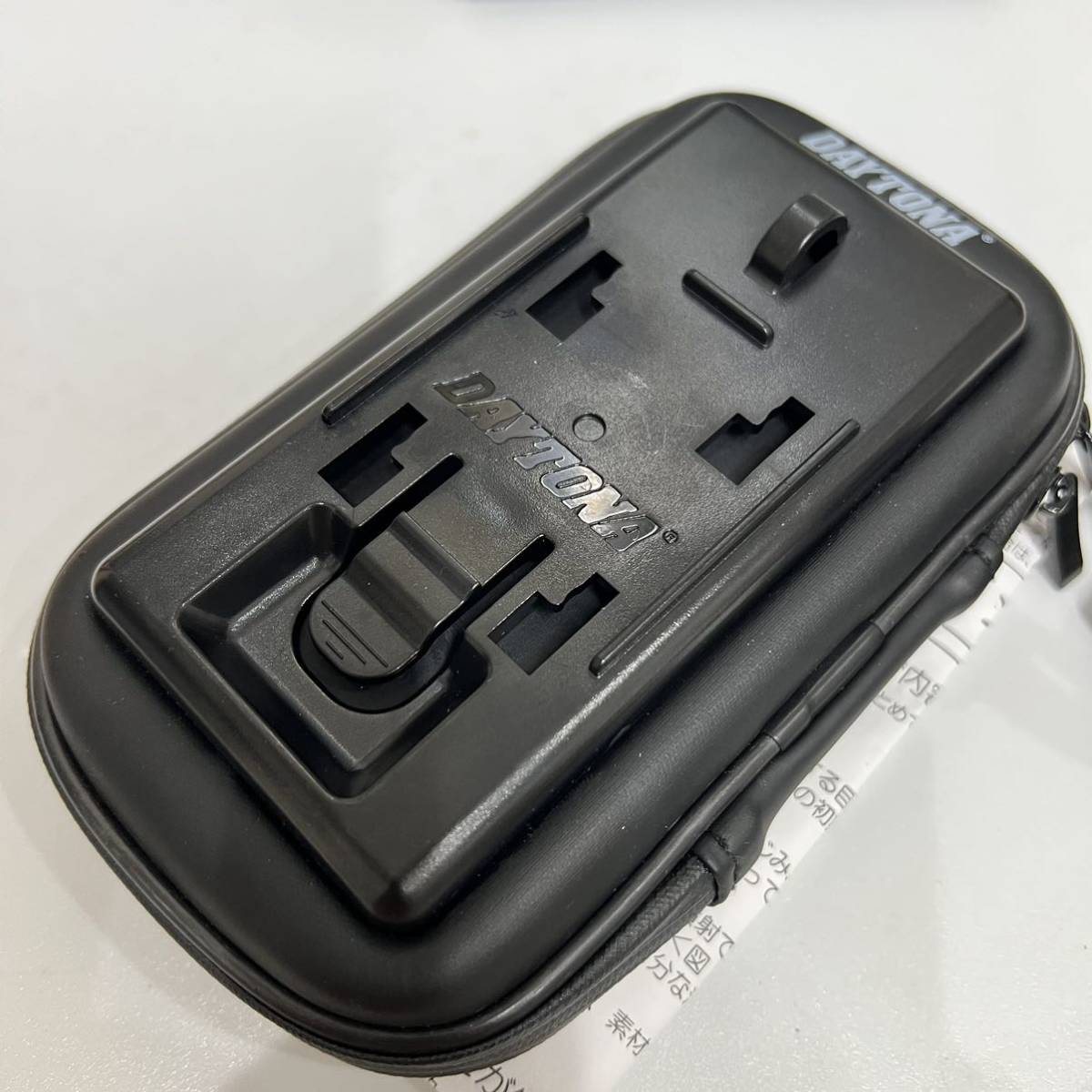《展示品》デイトナ バイク用 スマートフォンケース Mサイズ リジット (DAYTONA 94944)