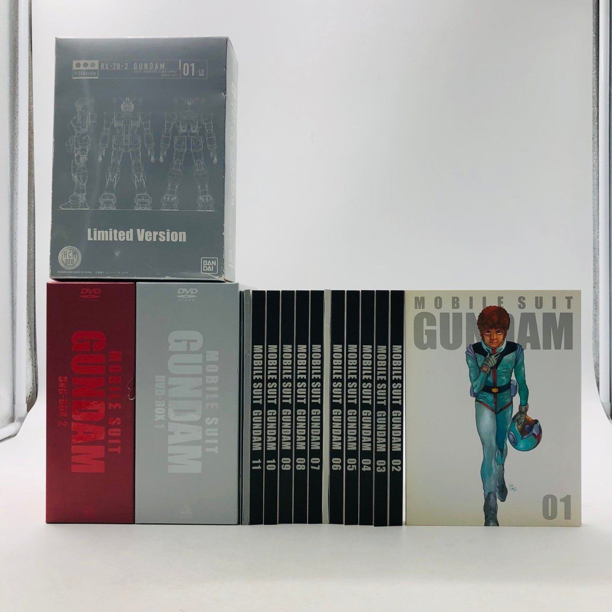 中古 DVD 機動戦士ガンダム DVD-BOX 1~2 セット 特典ガンプラ付き