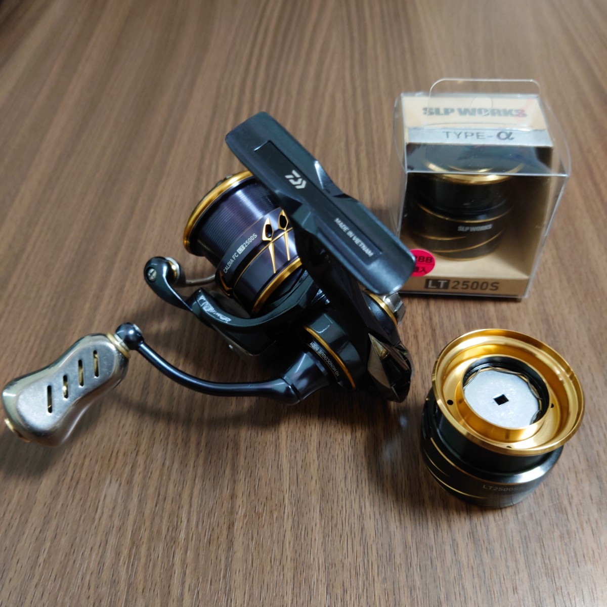 アベイル マイクロキャストスプール AMB2518TR・マグネットブレーキ