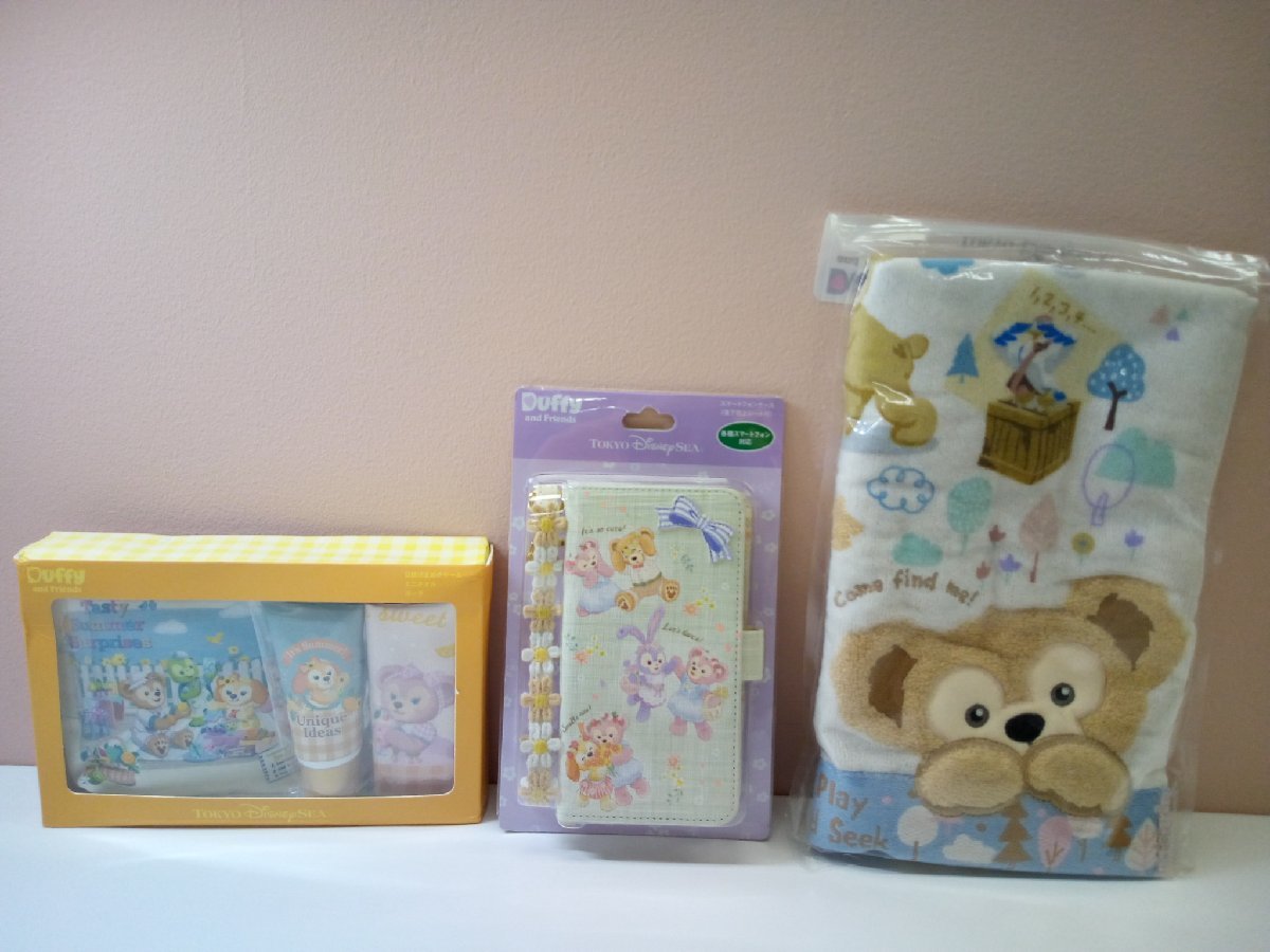 ディズニー 《未開封品》TDS ダッフィー＆フレンズ 3点 スマホケース フェイスタオル ポーチセット 3K20 【80】