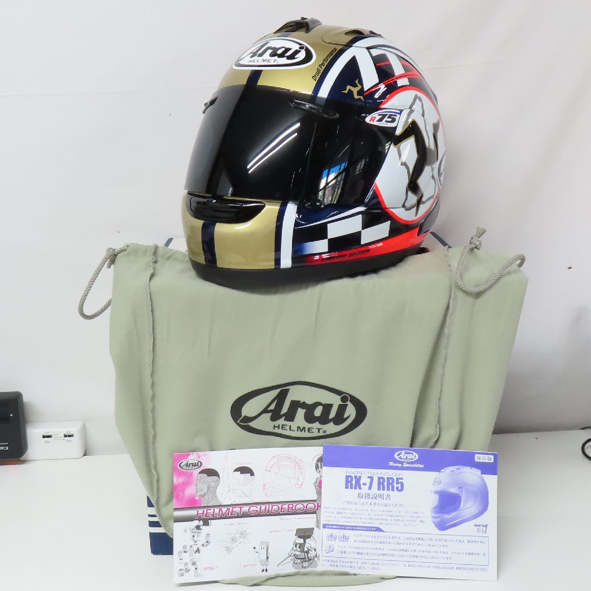 【美品】【レア】【希少】Arai アライ RX-7 RR5 IMO-TT15 マン島TTモデル2015 フルフェイスヘルメット XLサイズ バイク 二輪 人気 限定 RX-7 Arai アライ [レイGP](W-049-134 GP xlの中古品