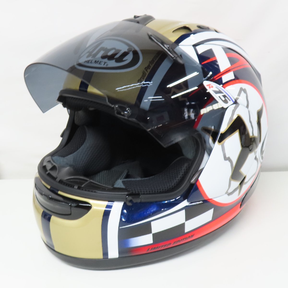 【美品】【レア】【希少】Arai アライ RX-7 RR5 IMO-TT15 マン島TTモデル2015 フルフェイスヘルメット XLサイズ バイク 二輪 人気 限定 RX-7 Arai アライ [レイGP](W-049-134 GP xlの中古品