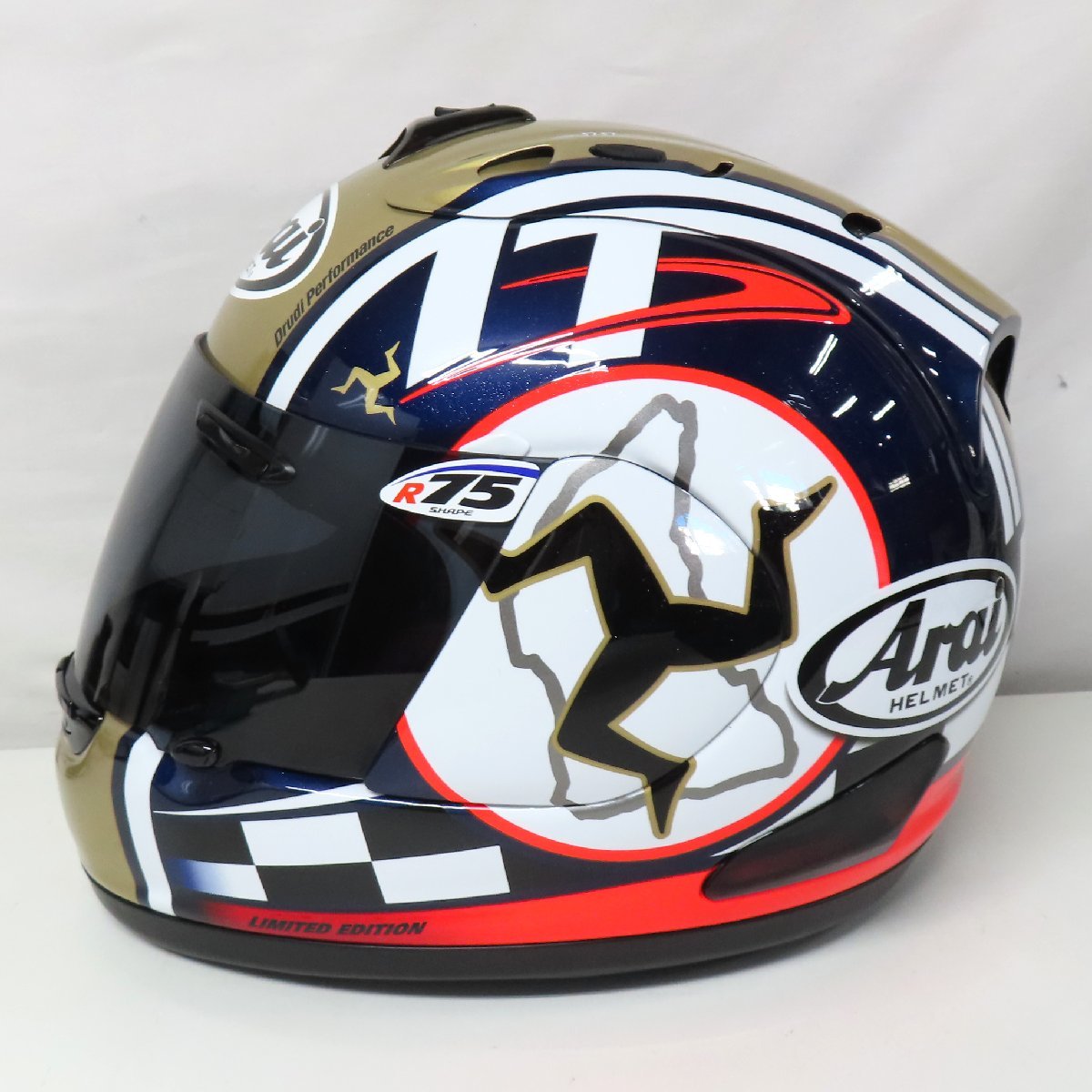 【美品】【レア】【希少】Arai アライ RX-7 RR5 IMO-TT15 マン島TTモデル2015 フルフェイスヘルメット XLサイズ バイク 二輪 人気 限定 RX-7 Arai アライ [レイGP](W-049-134 GP xlの中古品