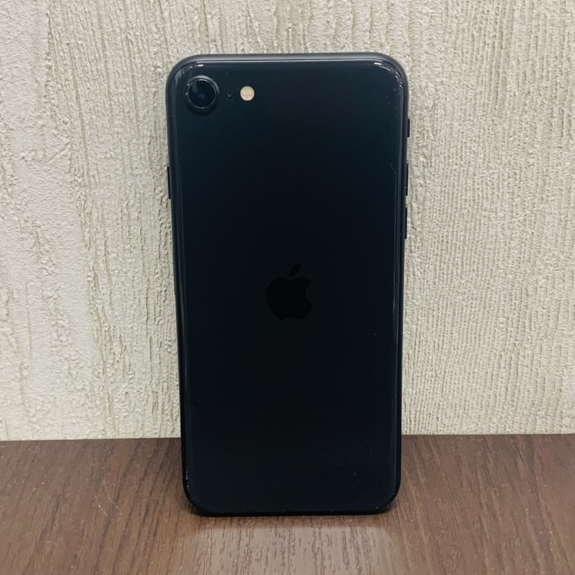 iPhone SE2 128GB ブラック SIMフリー 初期化済み