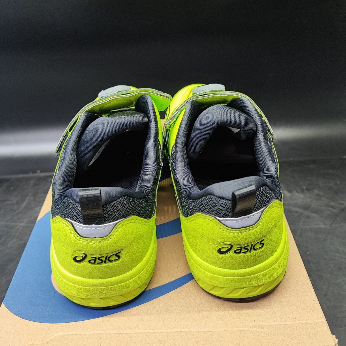 希少新品アシックス CP307 BOA ネオンライム×ブラック