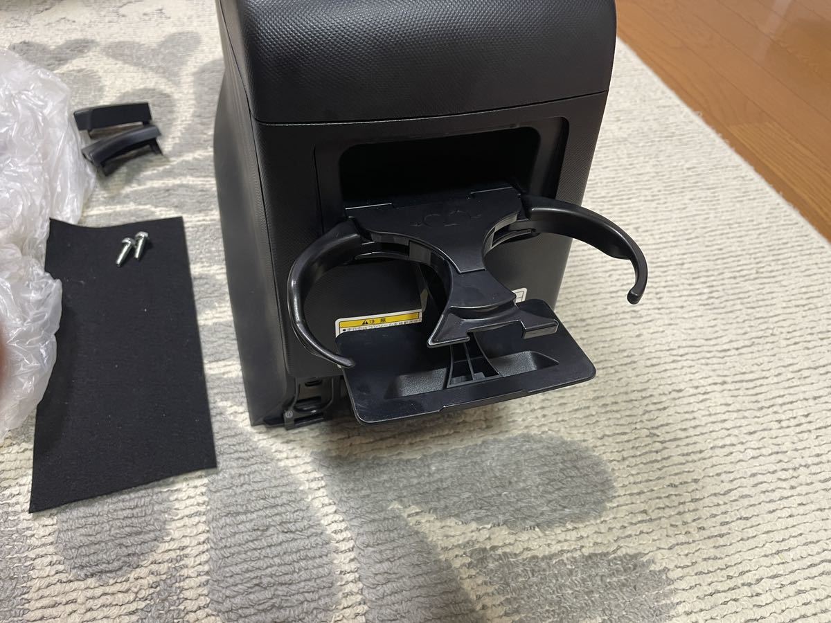 エスティマ 50系 0 純正 | コンソールボックス のパーツレビュー