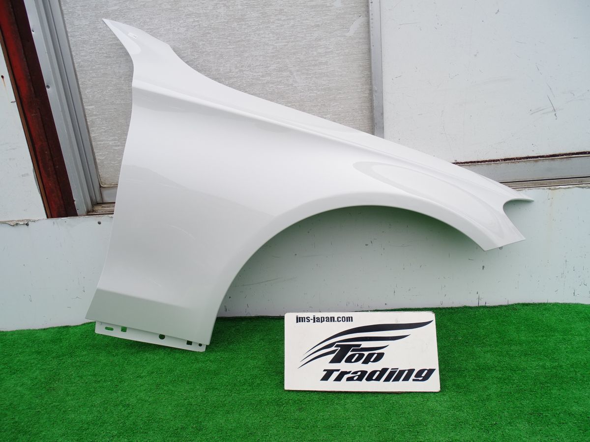 L1546vc ベンツ純正 Cクラス W205/S205 右 フロントフェンダー (A2058800218) A2058810201 ポーラホワイト/149