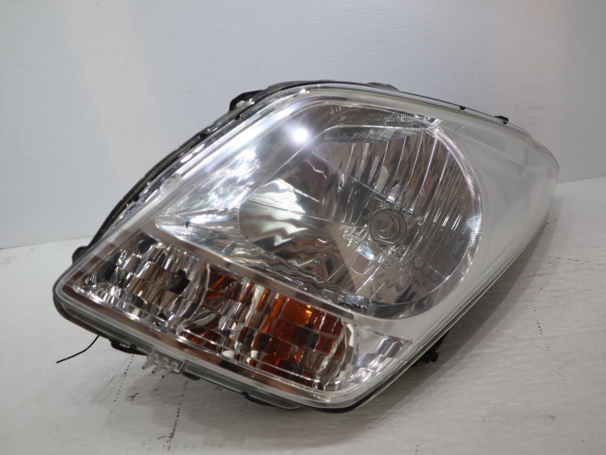 キレイ 【コーティング済】 迅速発送 レベライザー 車検〇 KOITO 100