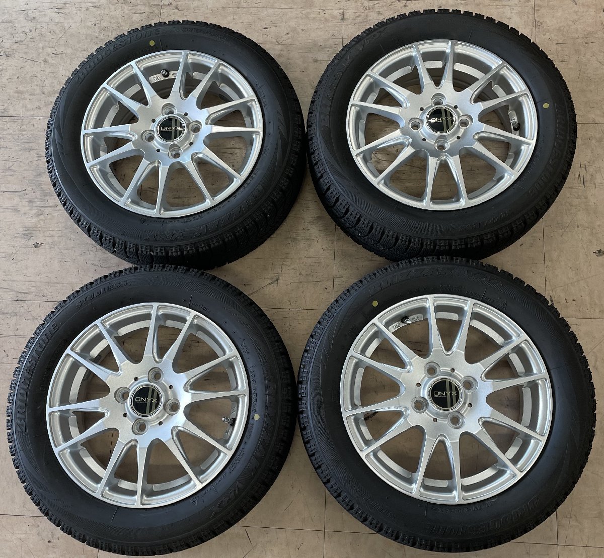 大田原店★送料無料★中古ホイールスタッドレスセット 4本★ONYX 14インチ 4.5J 4H100+45S★ブリヂストン ブリザック VRX 155/65R14★