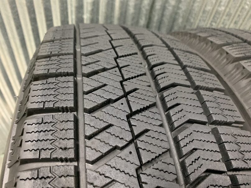 バリ山☆ブリザック VRX2 195/65R16 ロッキー ライズ レックス 安心の