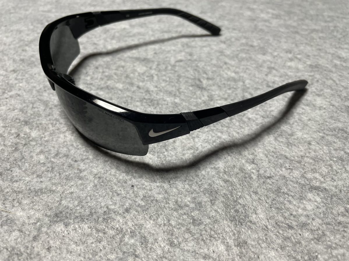 長渕剛 BLACK TRAIN ライブ 着用 NIKE サングラス 長渕 長渕剛さんが