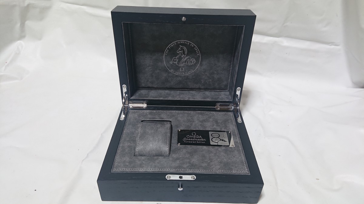 OMEGAオメガスピードマスター純正 BOXケース