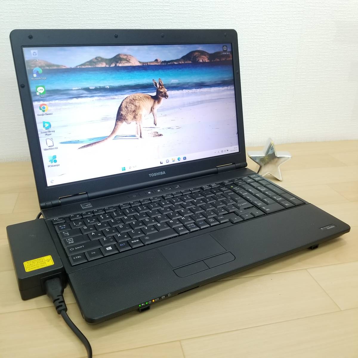 東芝 dynabook B65/J Core i5-8350u 15.6インチ液晶 Webカメラ Wifi