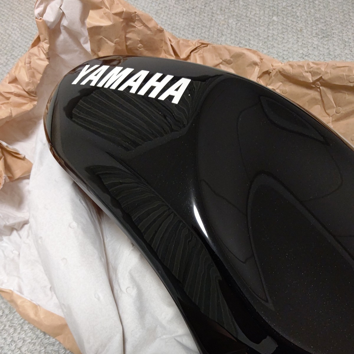 ヤマハ XSR900 タンクカバー 美品 ブラック(ヤマハ用)｜売買された