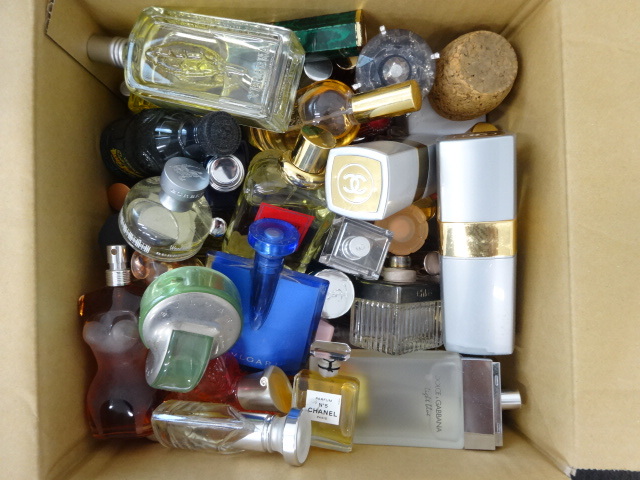 62点セット 9.5ｋg以上 まとめて 大量 ブランド 香水 シャネル ディオール ブルガリ ラルフ バーバリー ゴルチェ ドルガバ フレグランス