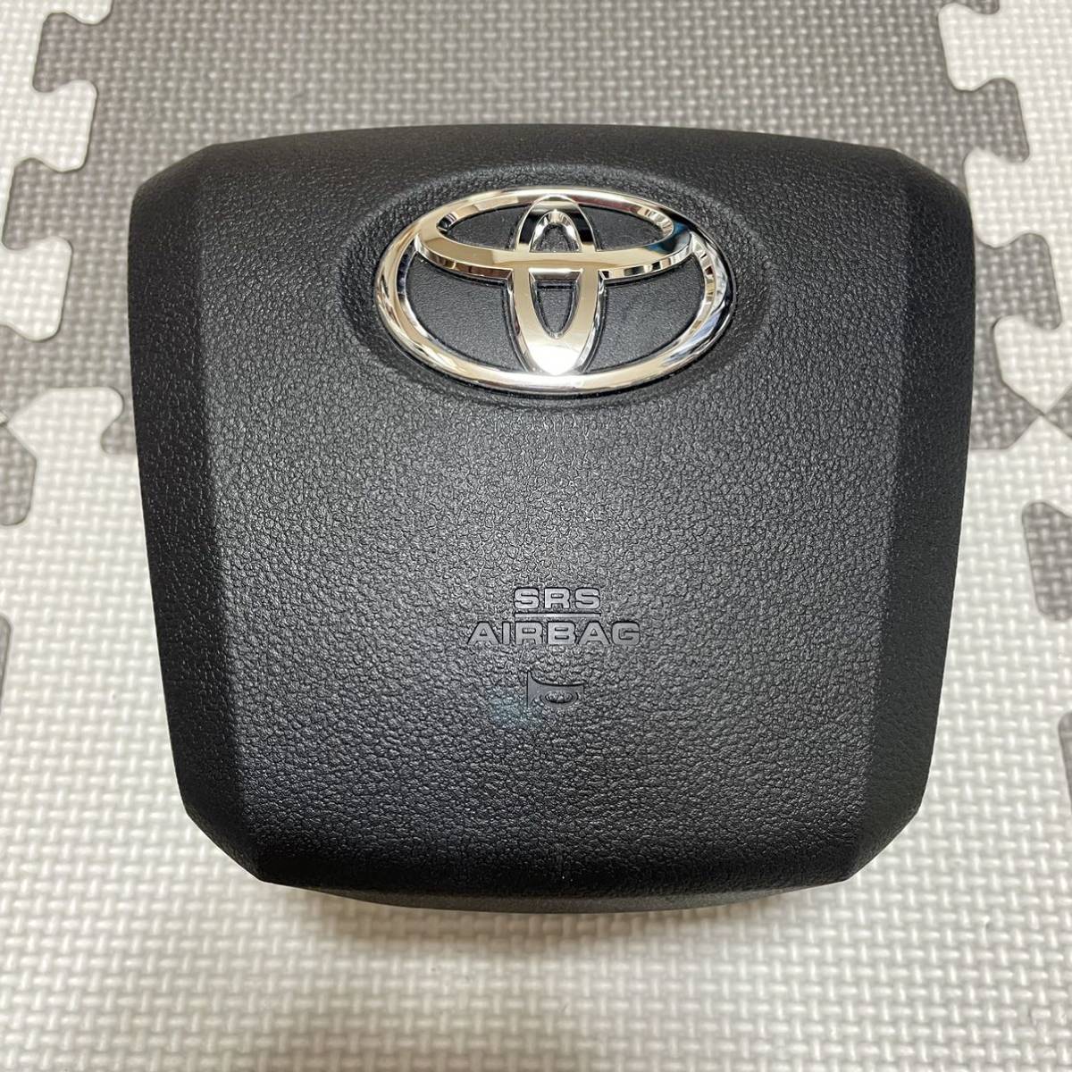 ☆純正品 袋付☆50系プリウス トヨタ純正 運転席エアバッグカバー