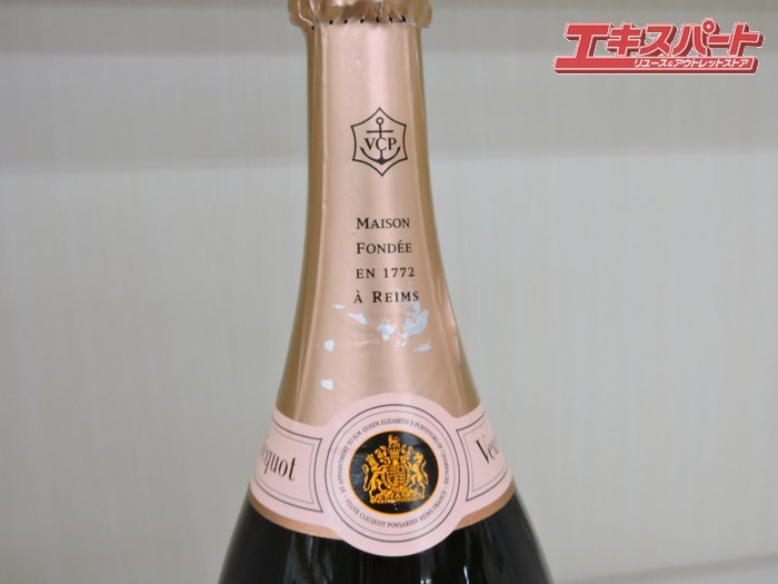 Veuve Clicquot ロゼ 1500ml 箱付き Veuve Clicquot Brut Rose (1.5
