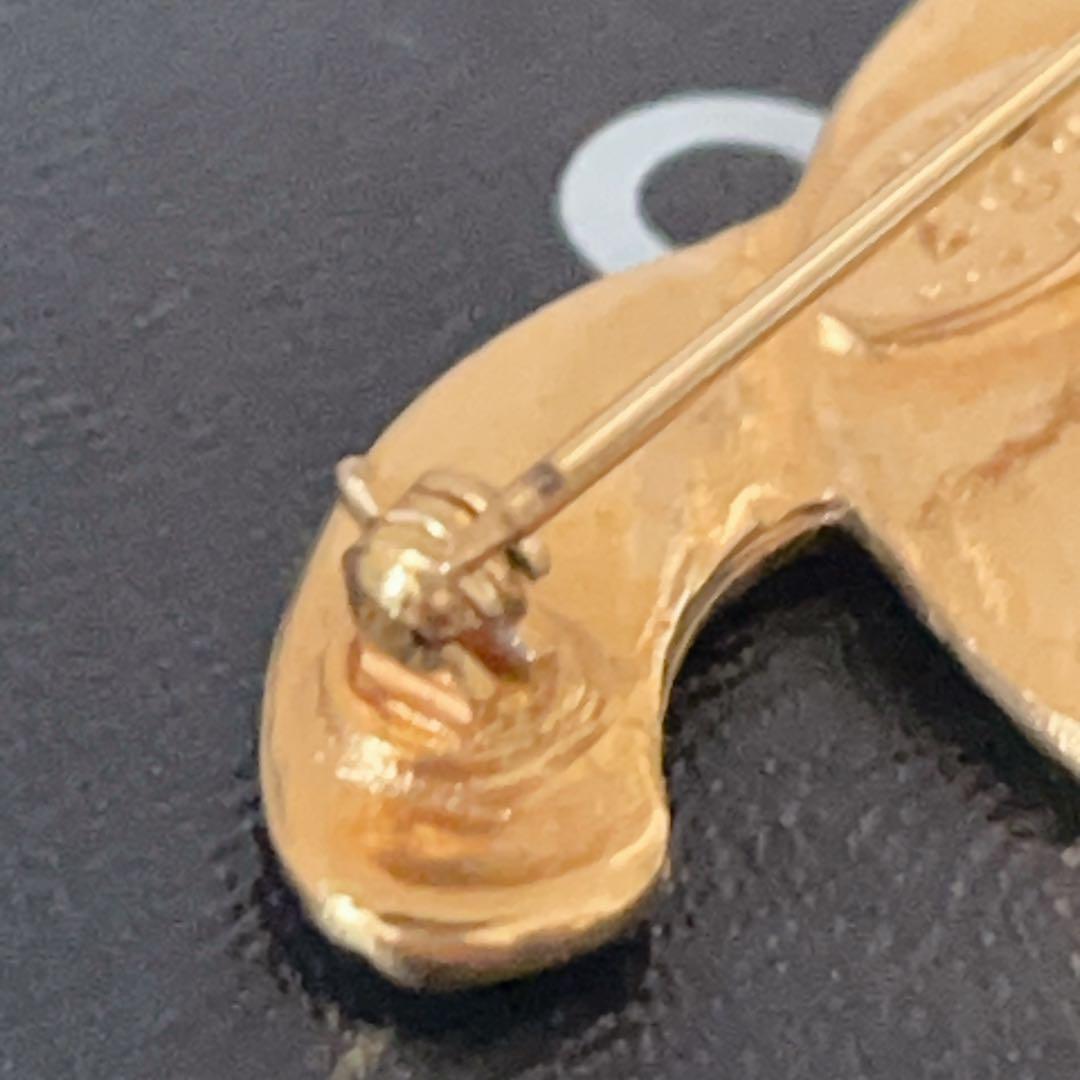 R2829 美品!! シャネル マトラッセ柄 ココマーク ブローチ 【メーカー