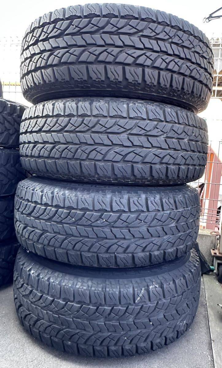 ランクル80 タイヤホイール 純正ホイール 275/70R16 16インチ 8J 
