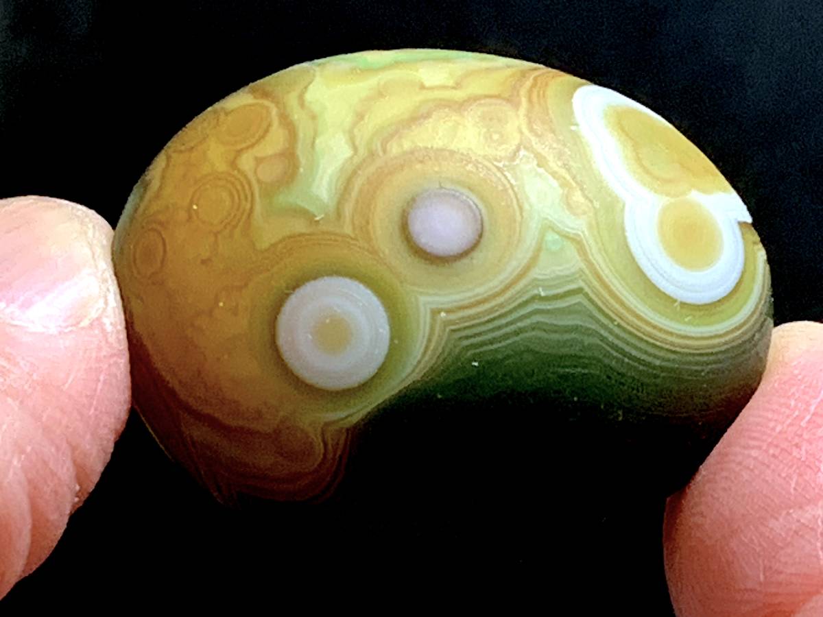 フローライト 内モンゴル産水晶・鉱物 黒竜江省産の瑪瑙・133g（中国産 