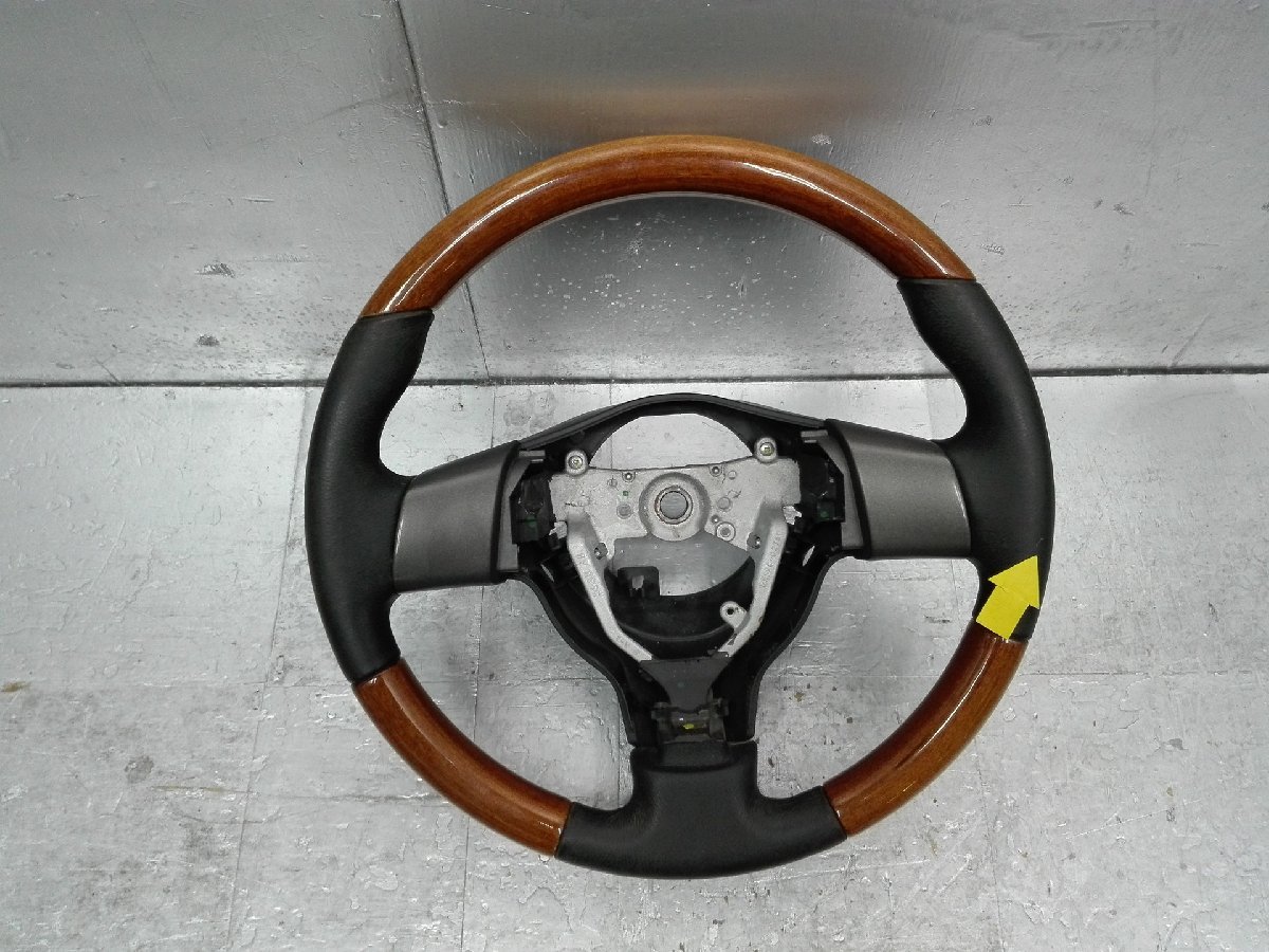 ■ムーヴ●ハンドル MOMO センターパッド付 インフレーター欠品 ウッドコンビ□LA100S LA110S(27105/A42)