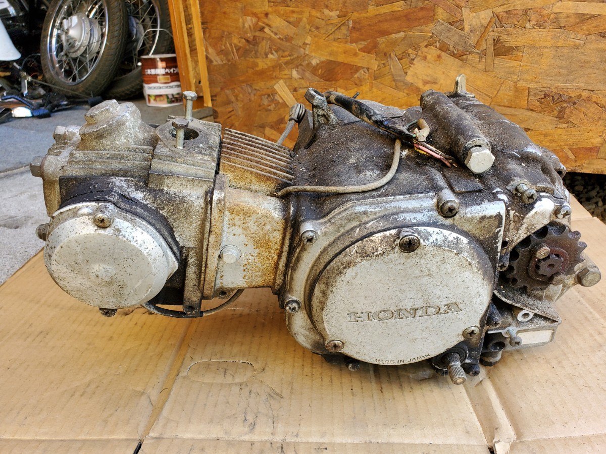 ホンダ CS90 エンジン 不動 部品取りなどに。(検) ダックス90 CL90 