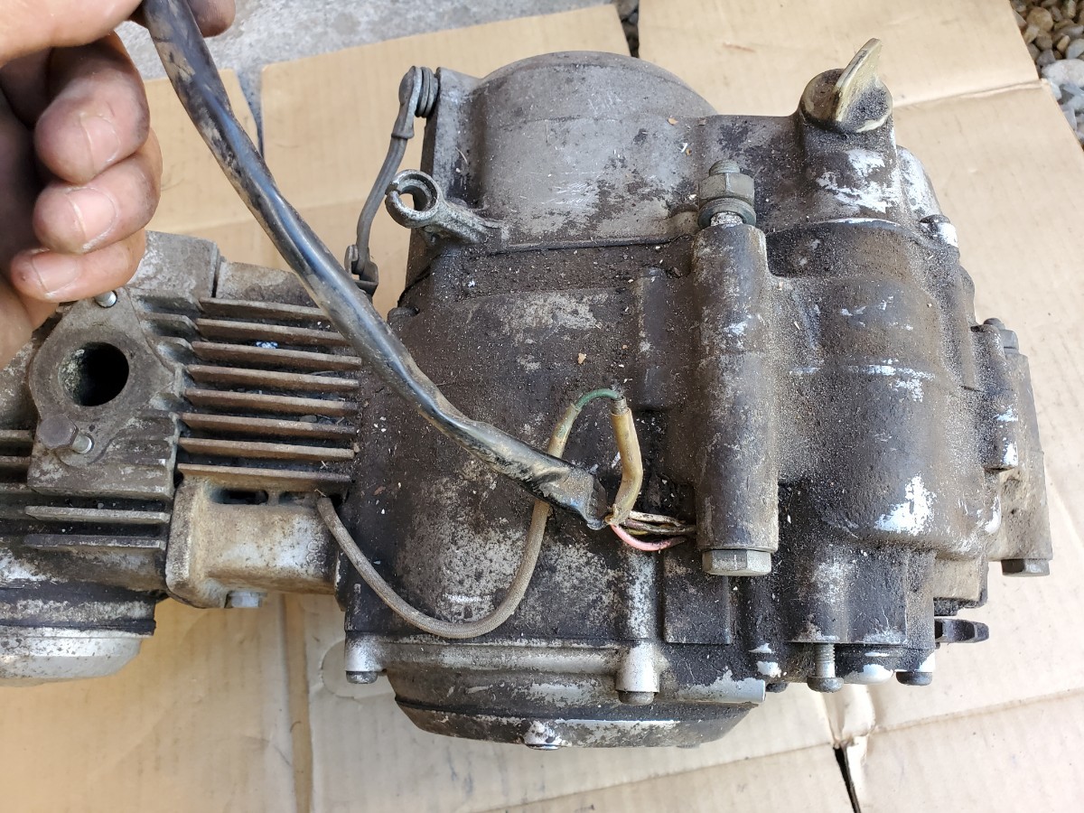 ホンダ CS90 エンジン 不動 部品取りなどに。(検) ダックス90 CL90