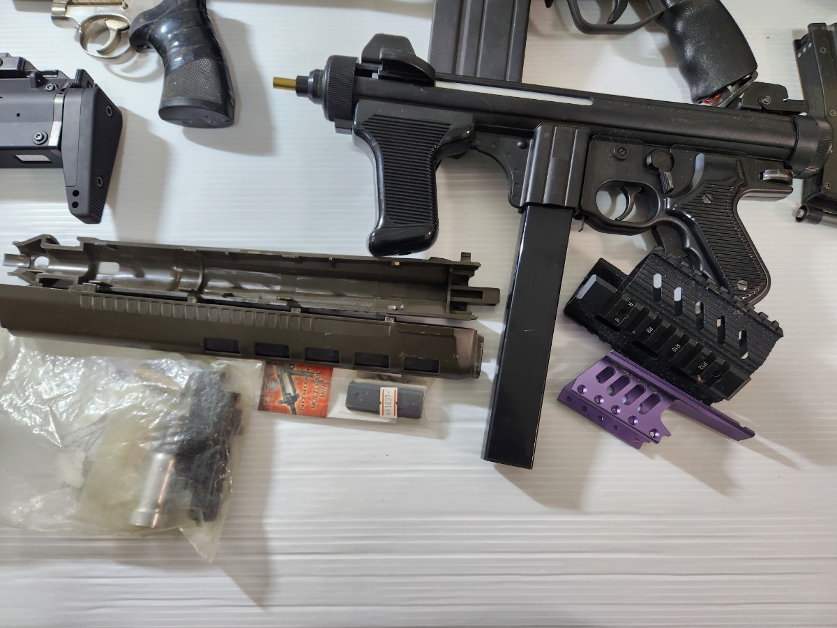 現状品 電動ガン ガスガン モデルガン まとめ売り ベレッタ MP7 COLT 