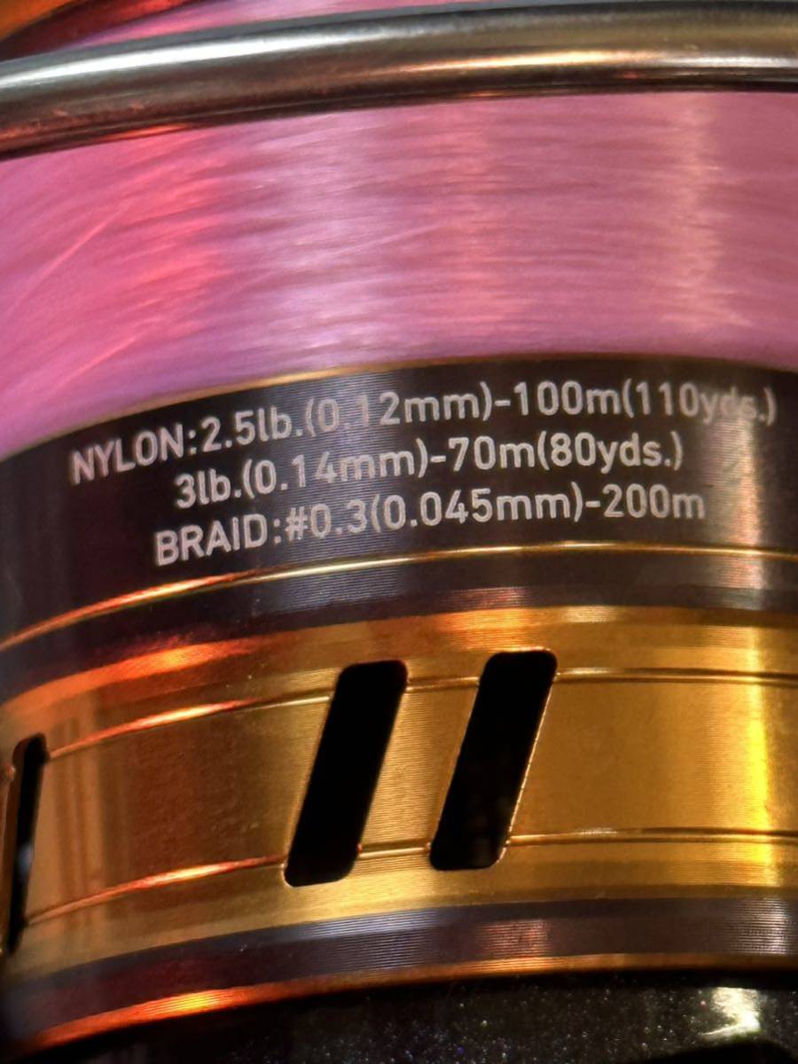 美品 DAIWA ダイワ レガリスLT1000S スピニングリール トラウト 管釣り