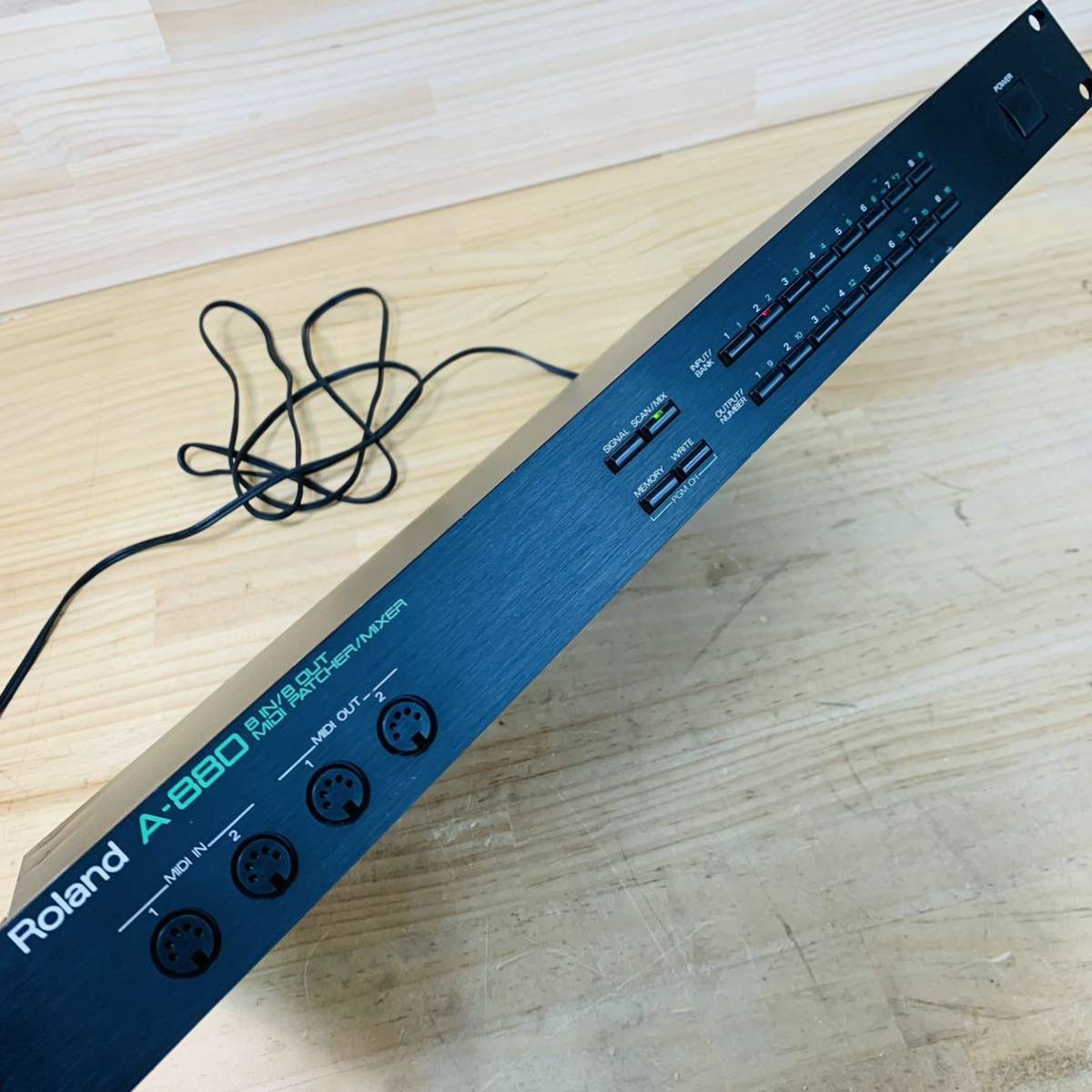 AA32658-60 通電のみOK Roland A-880 MIDIパッチ ミキサー 音響機材