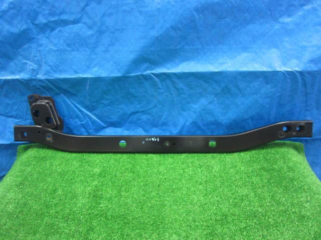 ※ ハイゼット EBD-S321V フロントバンパーホースメント 57104-B5060