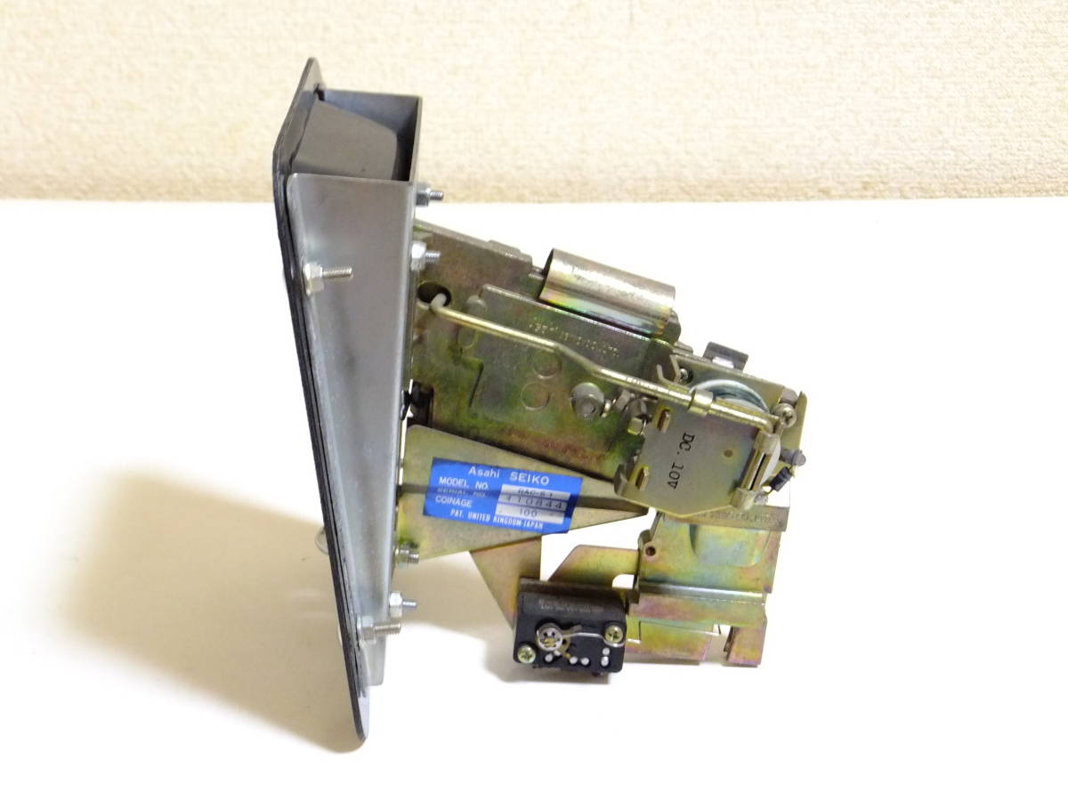 スペースインベーダー タイトー | テーブル筐 タカラトミーアーツ テーブル筐体型｜タカラトミー TAITOコイン セレクター！スペースインベーダー筐体テーブルゲームコイン落下通路セレクターカバーUPライト昭和レトロ