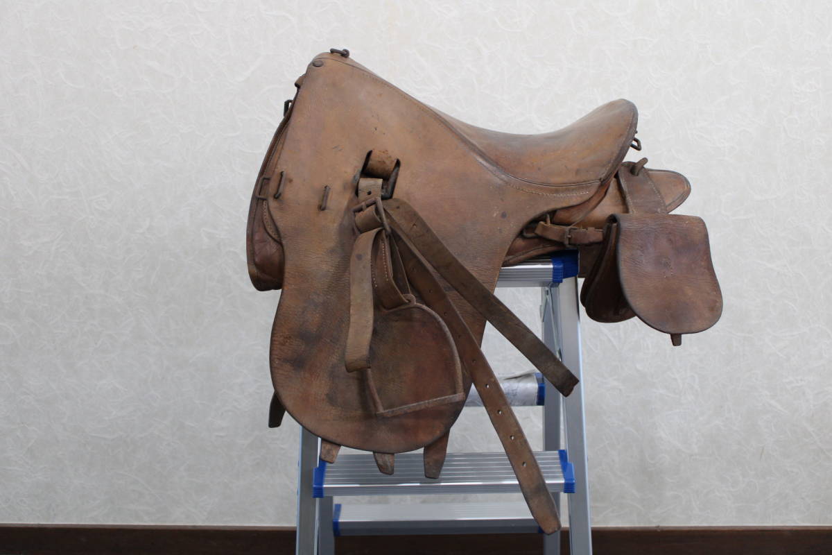 ○○ 馬の鞍 鞍 馬具 馬 乗馬セット アンティーク ジャンク 約8kg 