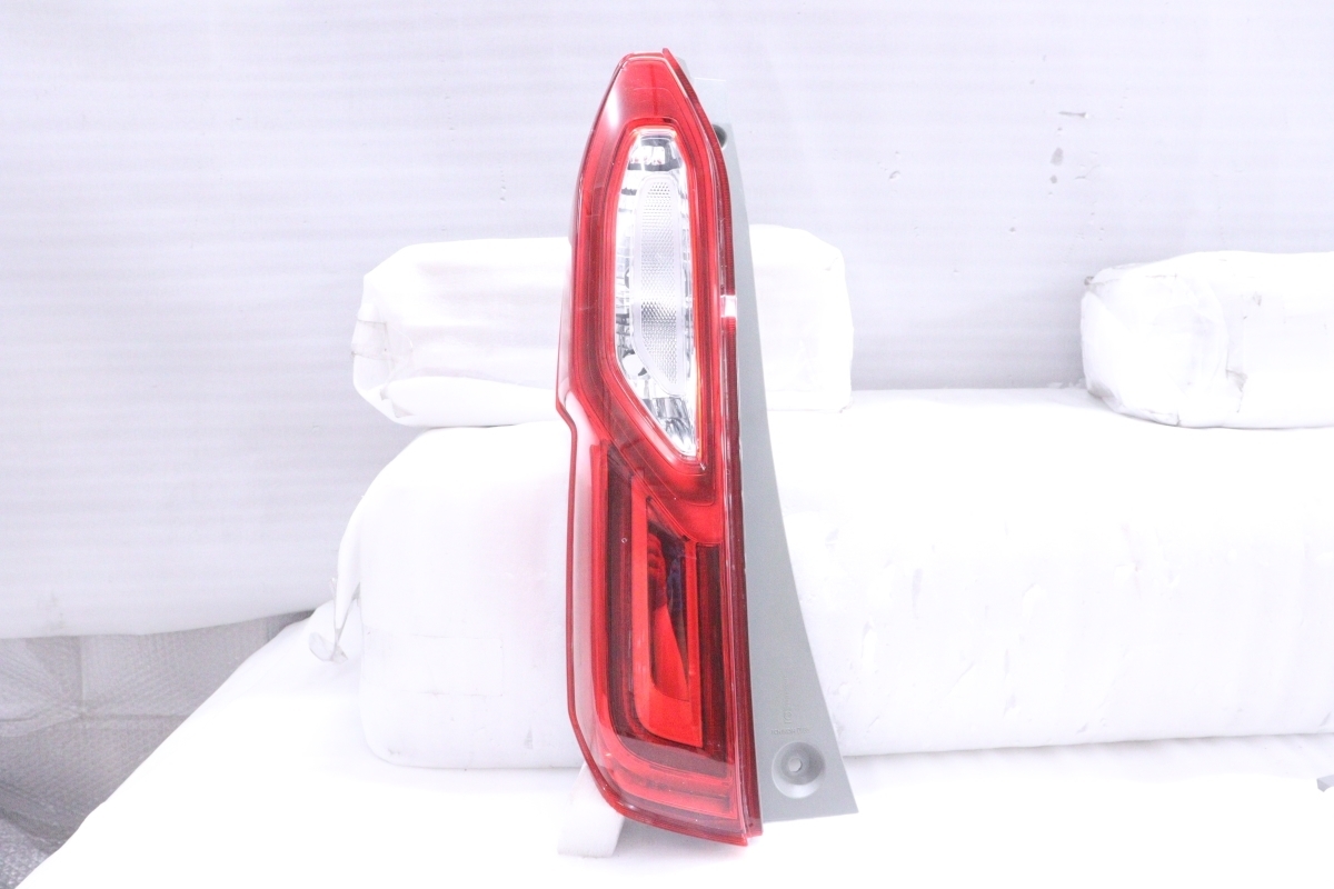 美品☆ N-WGN カスタム JH3/JH4 純正 左ヘッドライト LED KOITO 100 