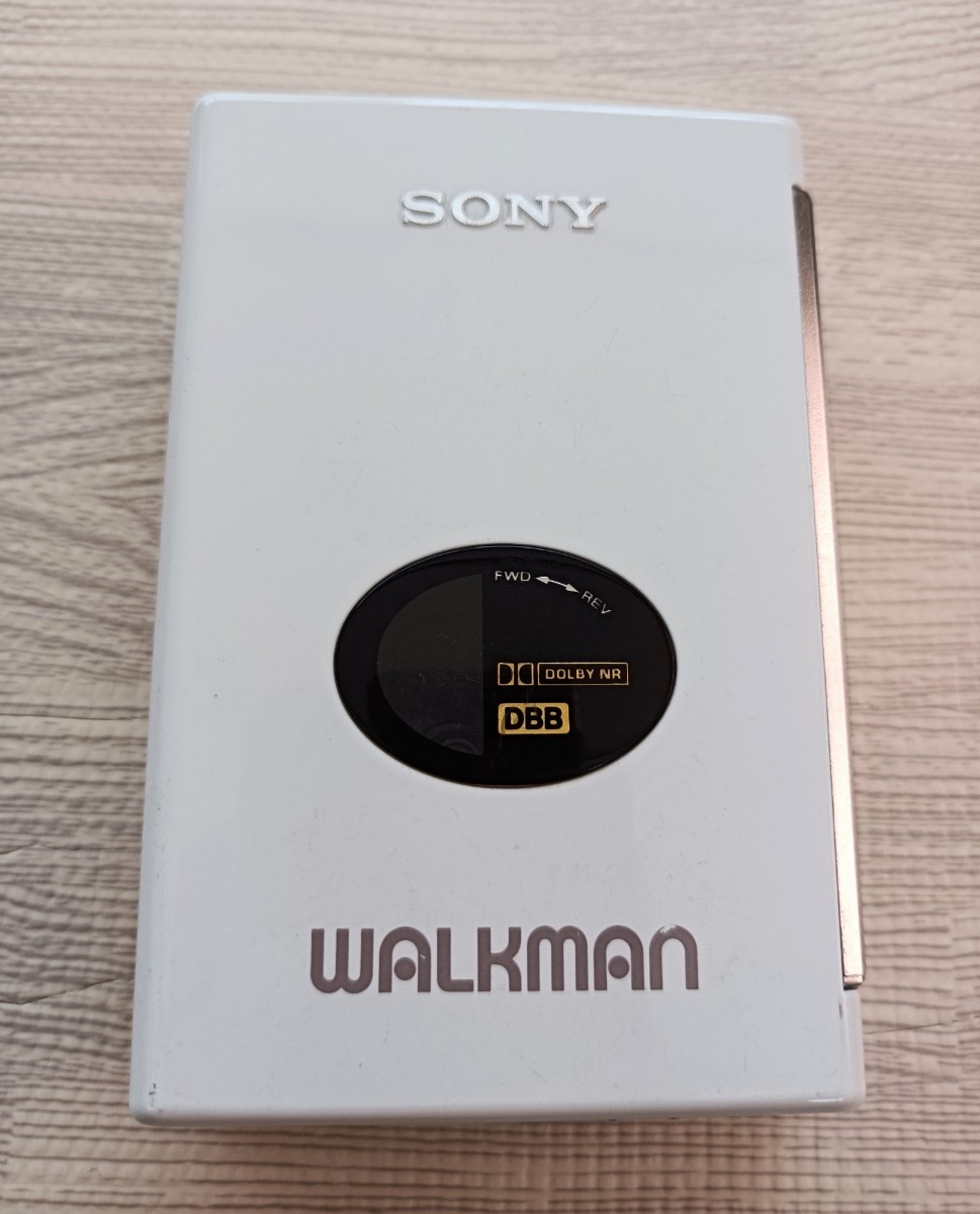 SONY カセットウォークマン WM-509 白 通電確認済み ソニー ホワイト