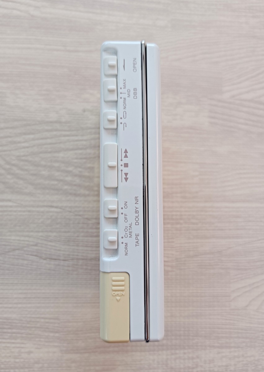 SONY カセットウォークマン WM-509 白 通電確認済み ソニー ホワイト