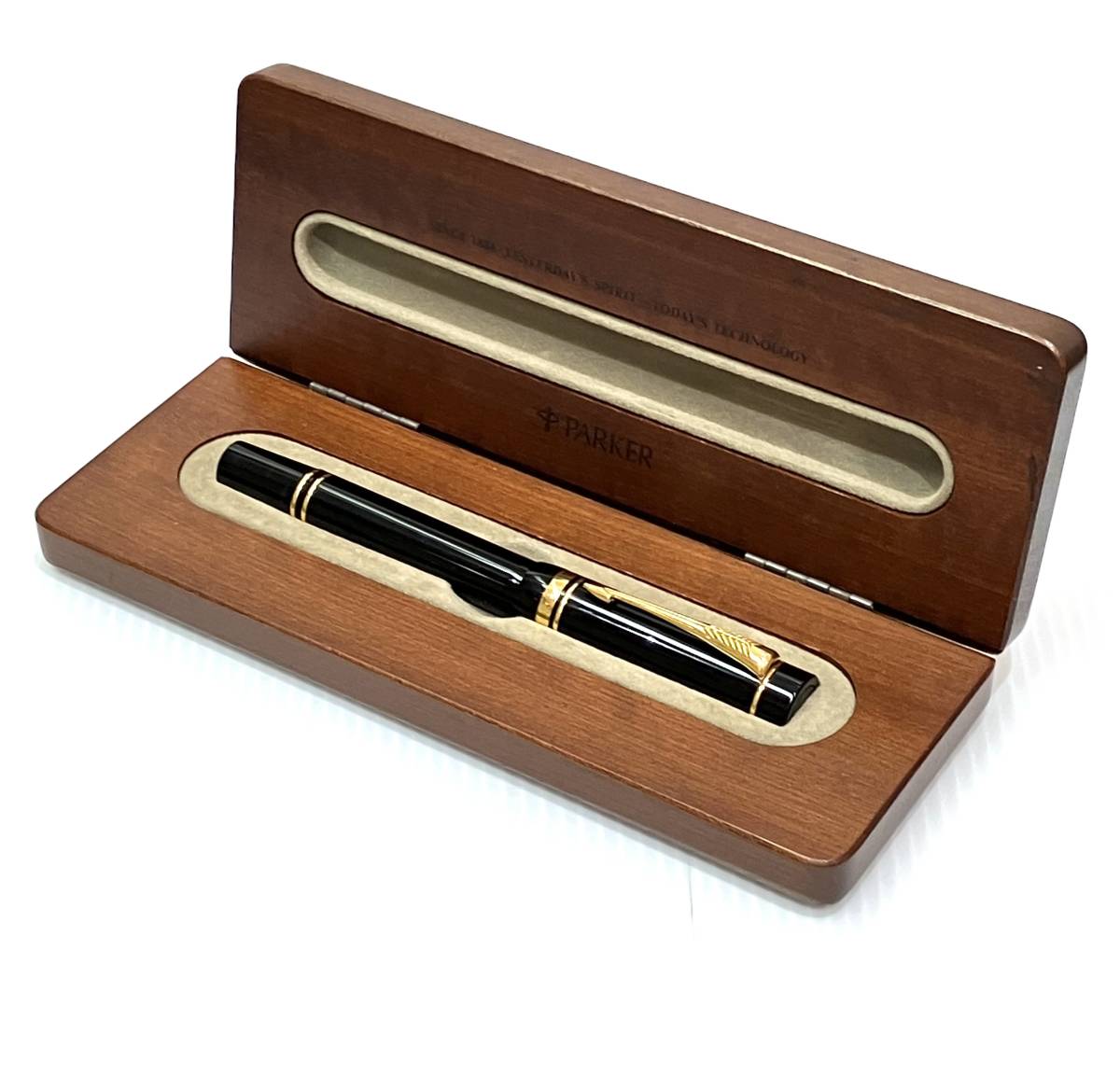 Parker DUOFOLD CENTENNIAL 木製ケース付き