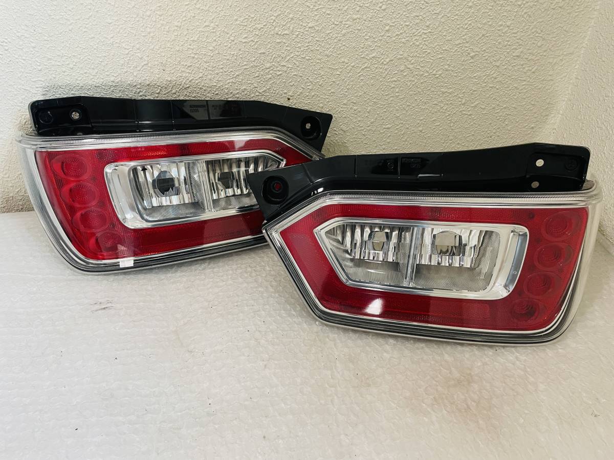 ワゴンR MH35S MH55S 純正 LED 左右 テールランプ ICHIKOH D205 ワゴン