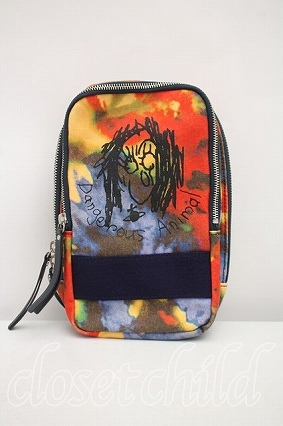 【送料無料】デンジャラスアニマルptボディバッグ Vivienne Westwoodヴィヴィアンウエストウッド 23-09-03-144h-1-ba-OD-ZH