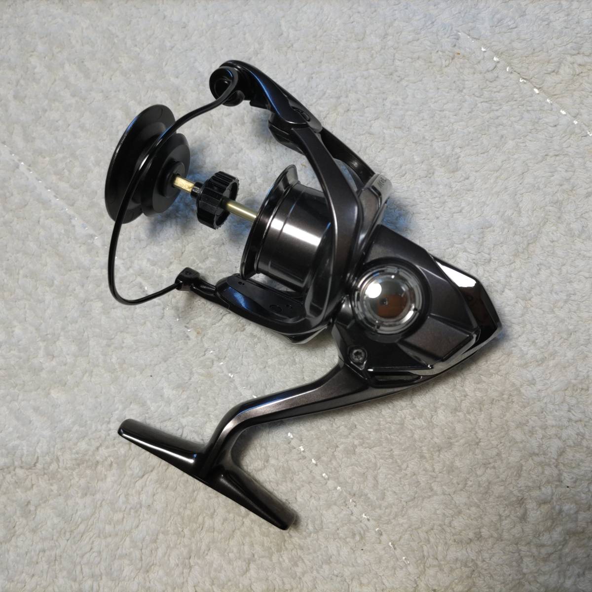 最終値下げシマノ 21セフィアXR C3000SDHHG ボディのみ S115368096