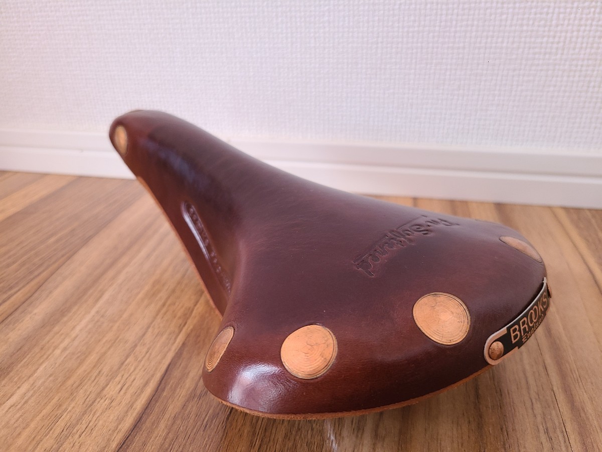 BROOKS PROFESSIONAL レザーサドル 英国製 ビンテージ 希少】未使用保管品 状態良好 英国製 BROOKS PROFESSIONAL レザー